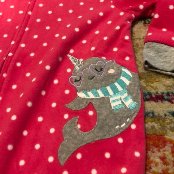 Caters footies - Picture 2 of 2